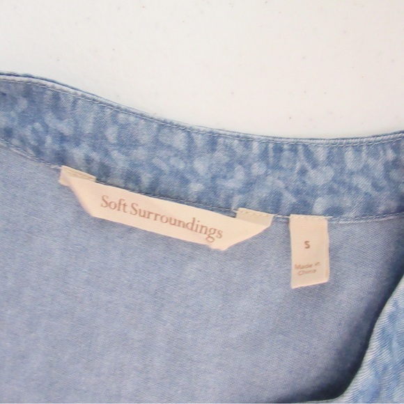 Soft Surroundings Chambray Leopard Print Pullover Tunic Top Size Small - Picture 5 of 10